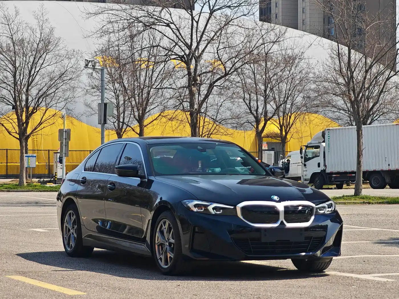 BMW i3 2022 eDrive 35 L фото 2