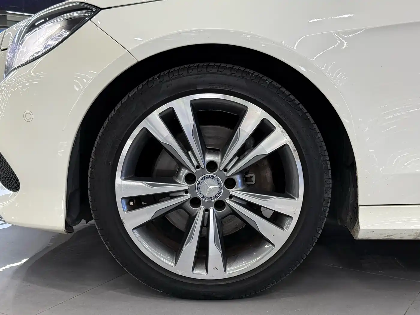 Mercedes-Benz E-Class 2015 Facelift E 260 L Sport фото 19
