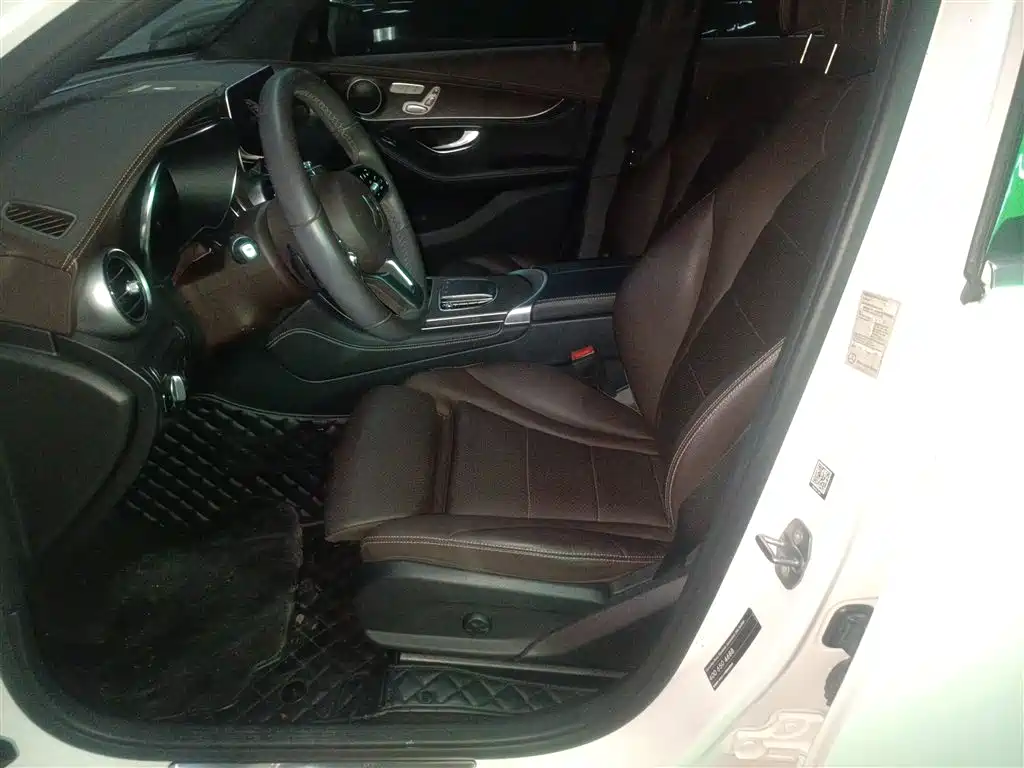 Mercedes-Benz GLC 2020 GLC 260 L 4MATIC Luxury фото 12