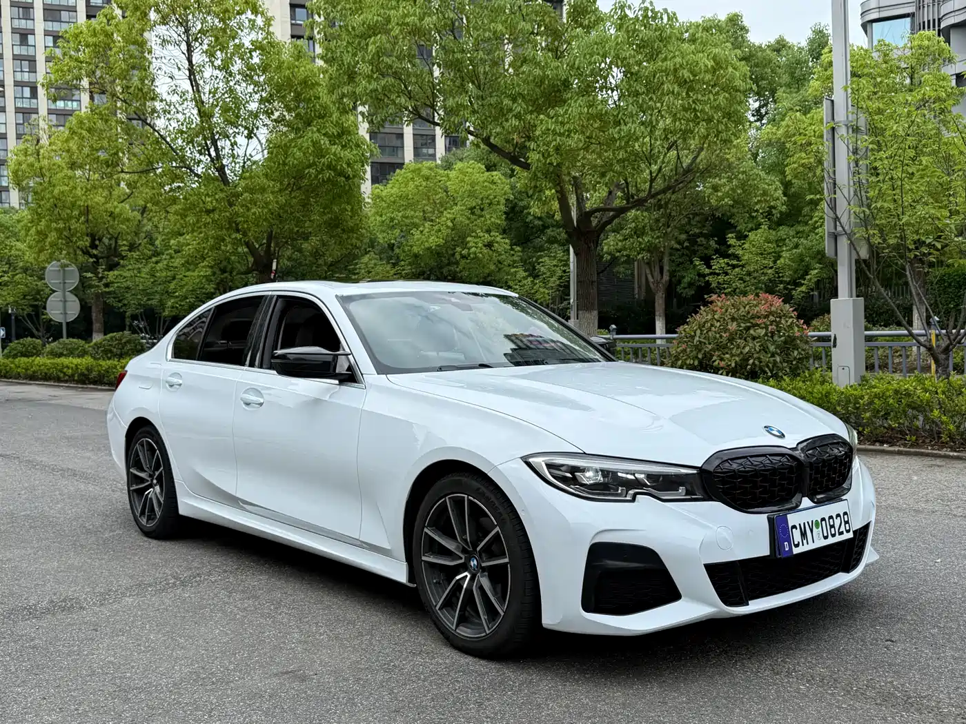 BMW 3 Series 2020 325i M Sport Package фото 3