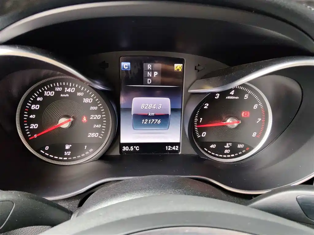 Mercedes-Benz C-Class 2017 Facelift C 180 L Fashion Sport Edition фото 18