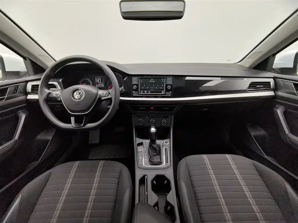 Volkswagen Lavida 2018 Hatchback 280TSI DSG Comfort Edition China V фото 5