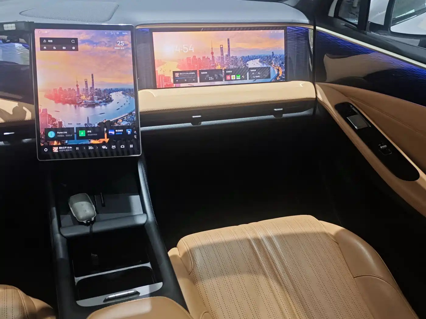 GEELY GALAXY GALAXY L7