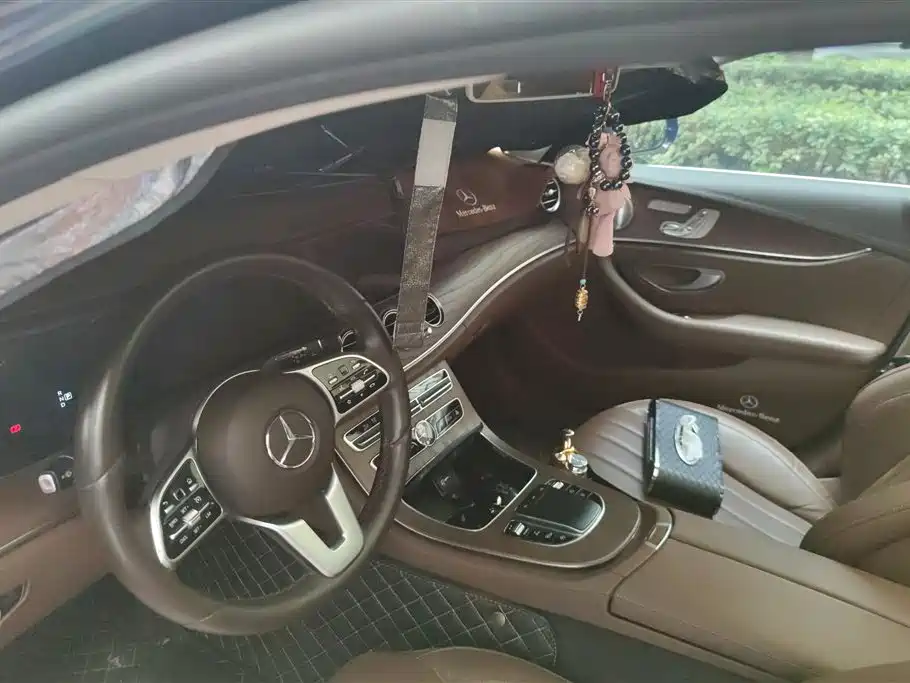Mercedes-Benz E-Class 2020 E 300 L Luxury Model фото 13