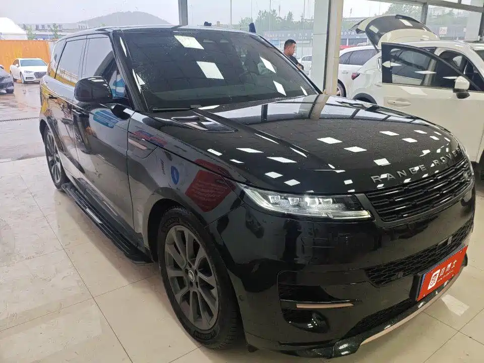 Land Rover Range Rover Sport 2024 400PS Dynamic SE фото 5