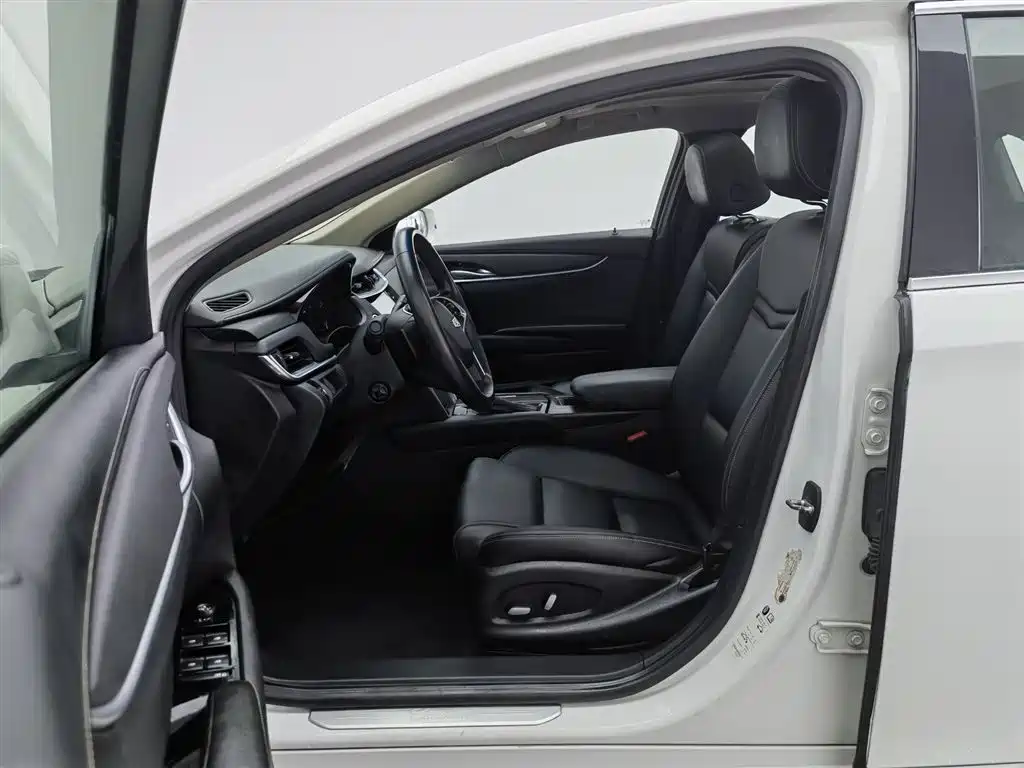 Cadillac XTS 2018 28T Technology фото 10