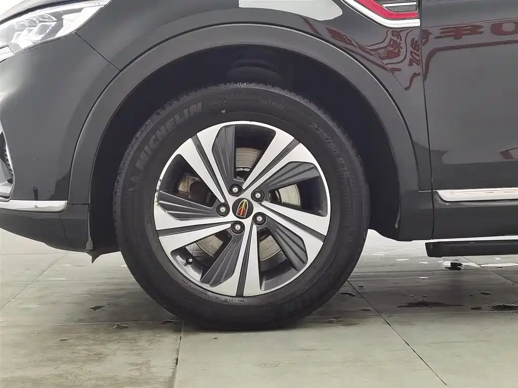 Hongqi HS5 2019 2.0T Smart Connect Enjoy Edition фото 17