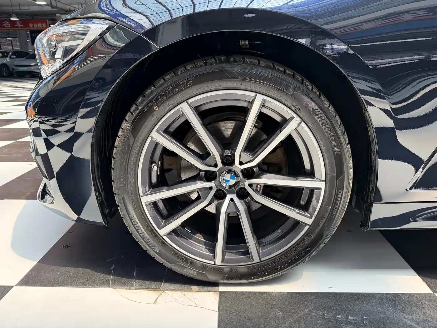 BMW 3 Series 2022 320Li M Sport Package фото 3