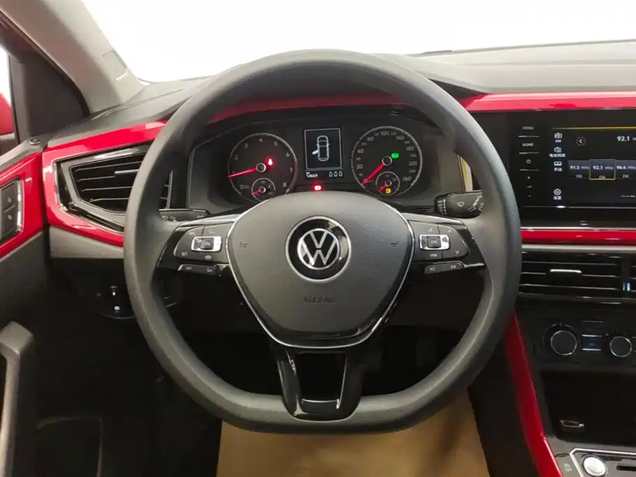 Volkswagen Polo 2021 Plus 1.5L Automatic Colorful Tech Edition фото 15