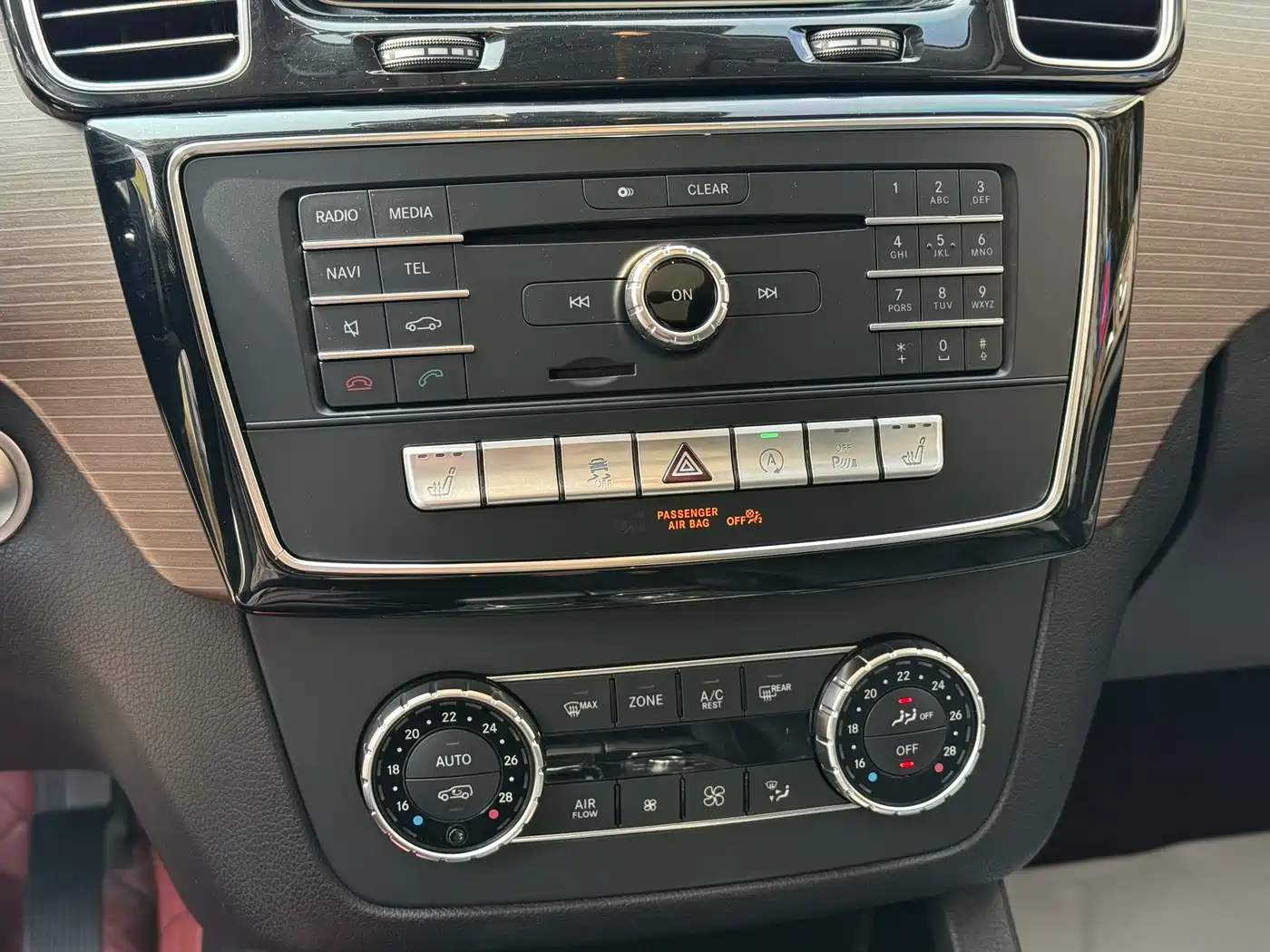 Mercedes-Benz GLS 2018 Facelift GLS 400 4MATIC Sport фото 17