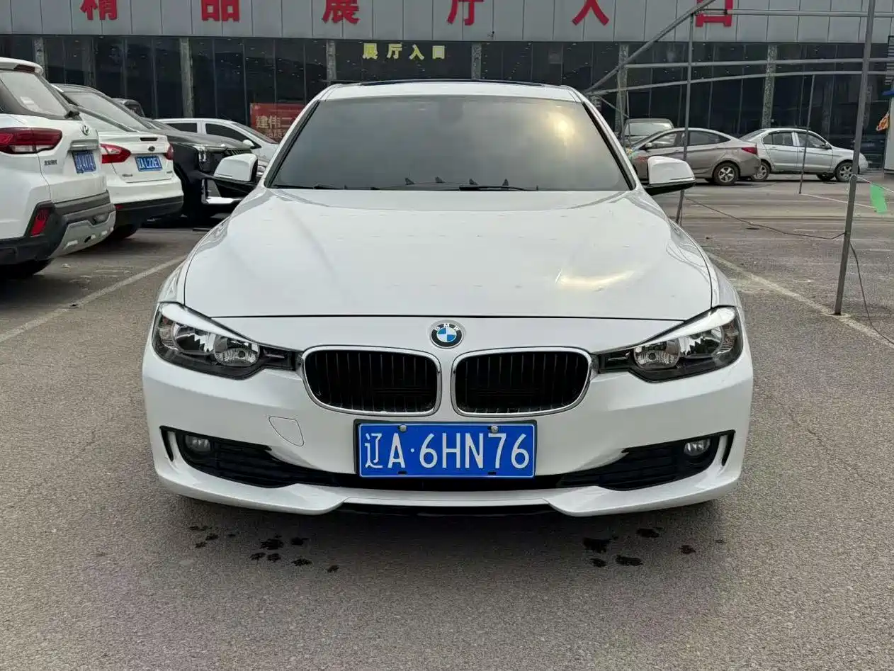 BMW 3 Series 2015 316i Progressive