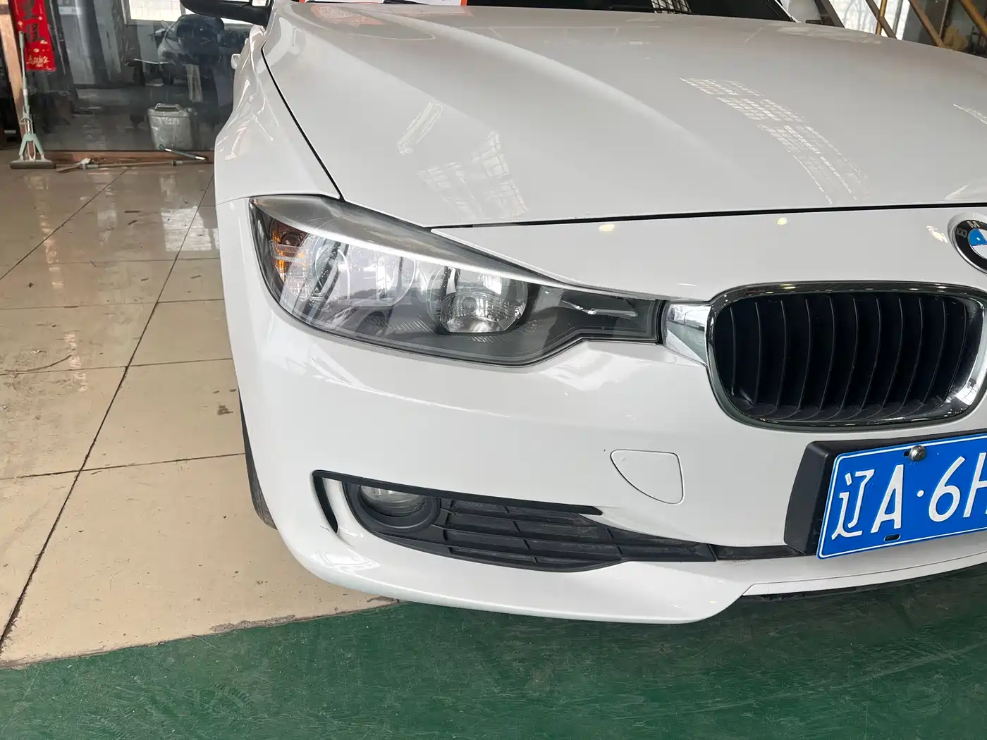 BMW 3 Series 2015 316i Progressive фото 10