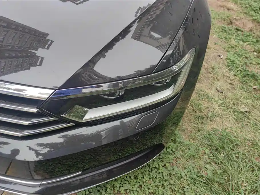 Volkswagen Magotan 2018 330TSI DSG Premium фото 5