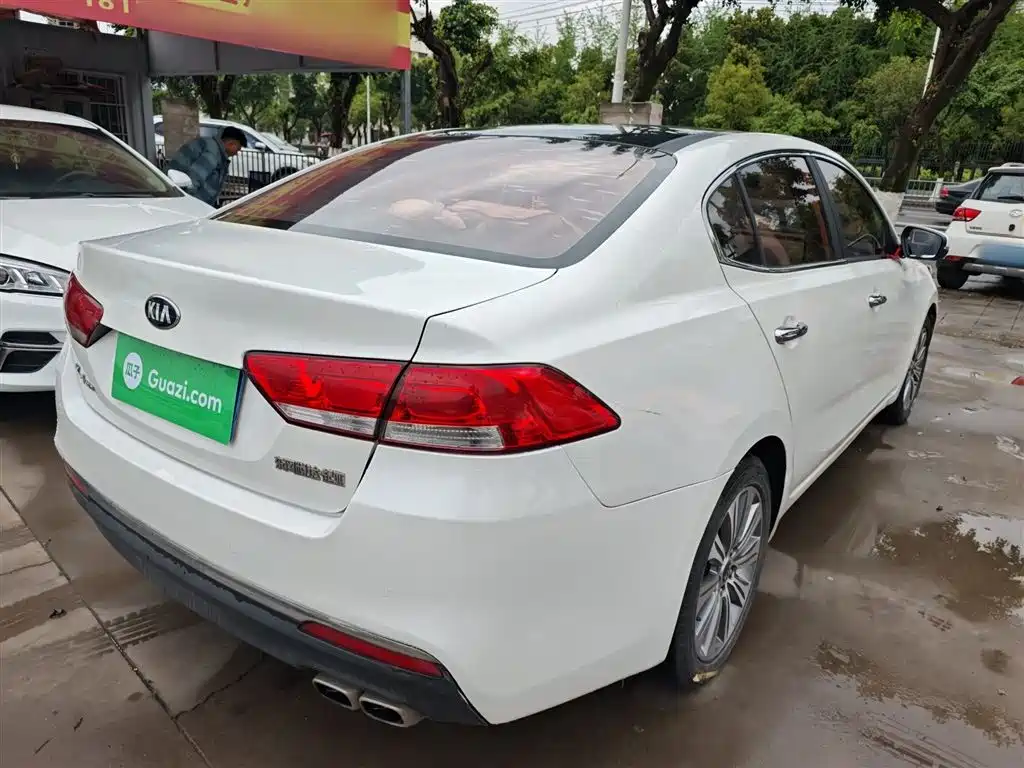 Kia K4 2015 1.8L Automatic GLS Special фото 7