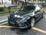 Фото 3 - Toyota Camry