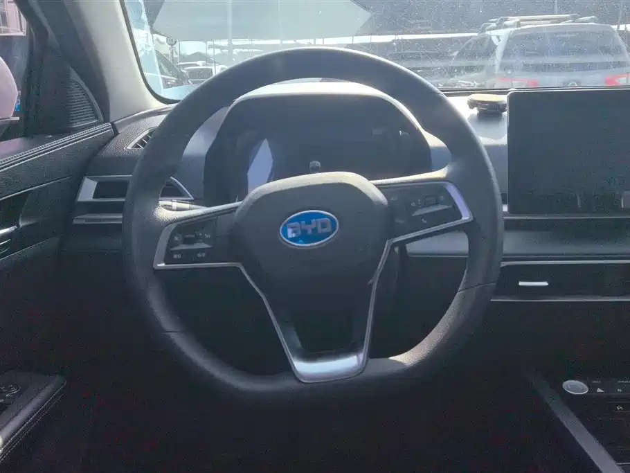 BYD e2 2019 Long Range Yao·Luxury Model фото 15
