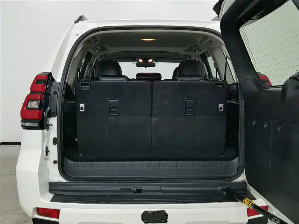 Toyota Prado 2018 3.5L Auto SX фото 16