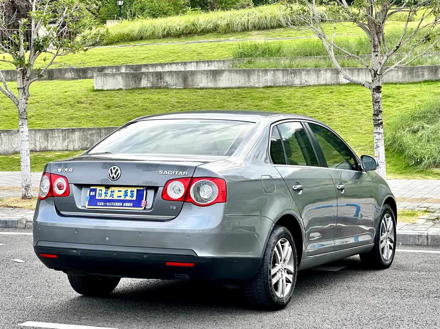 Volkswagen Sagitar 2010 1.4TSI Automatic Luxury фото 4