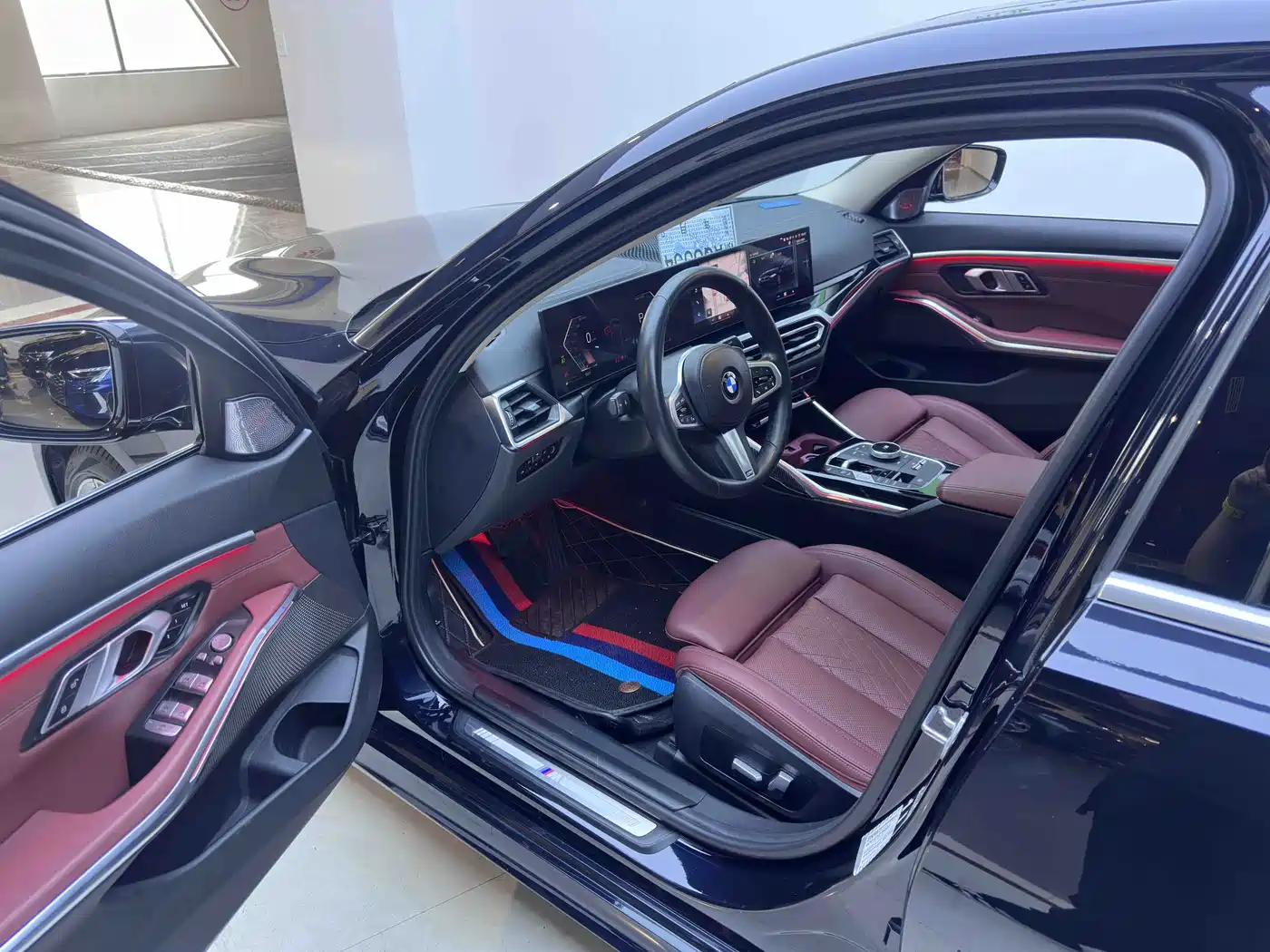 BMW 3 Series 2023 320Li M Sport Package фото 19