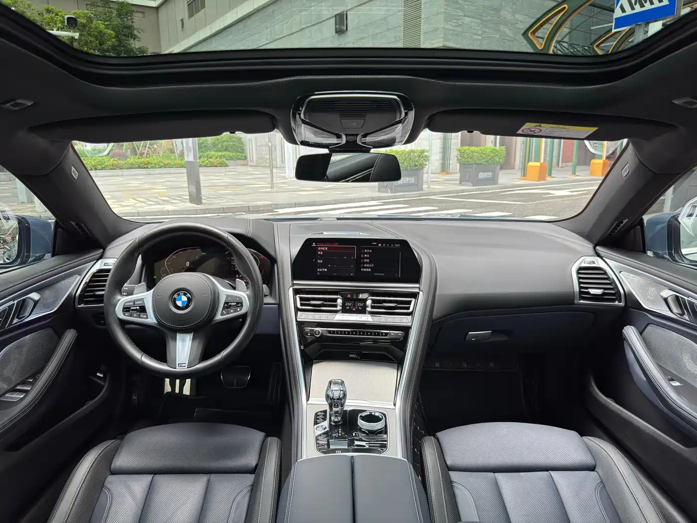 BMW 8 Series 2019 840i xDrive Gran Coupe M Sport фото 16