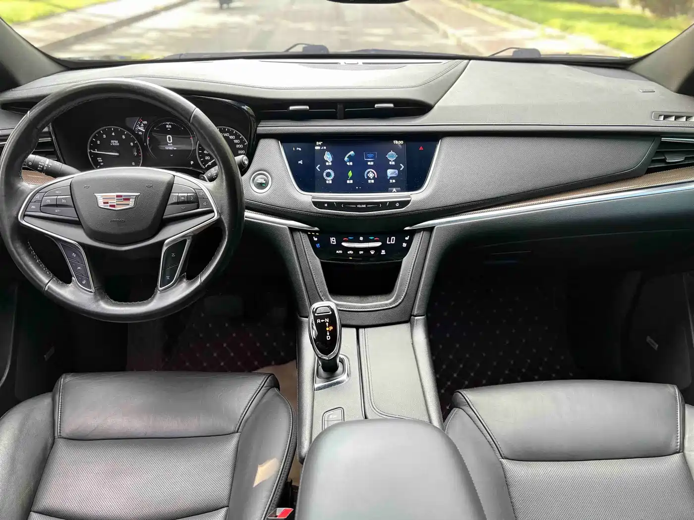 Cadillac XT5 2017 2018 28E 4WD Leading