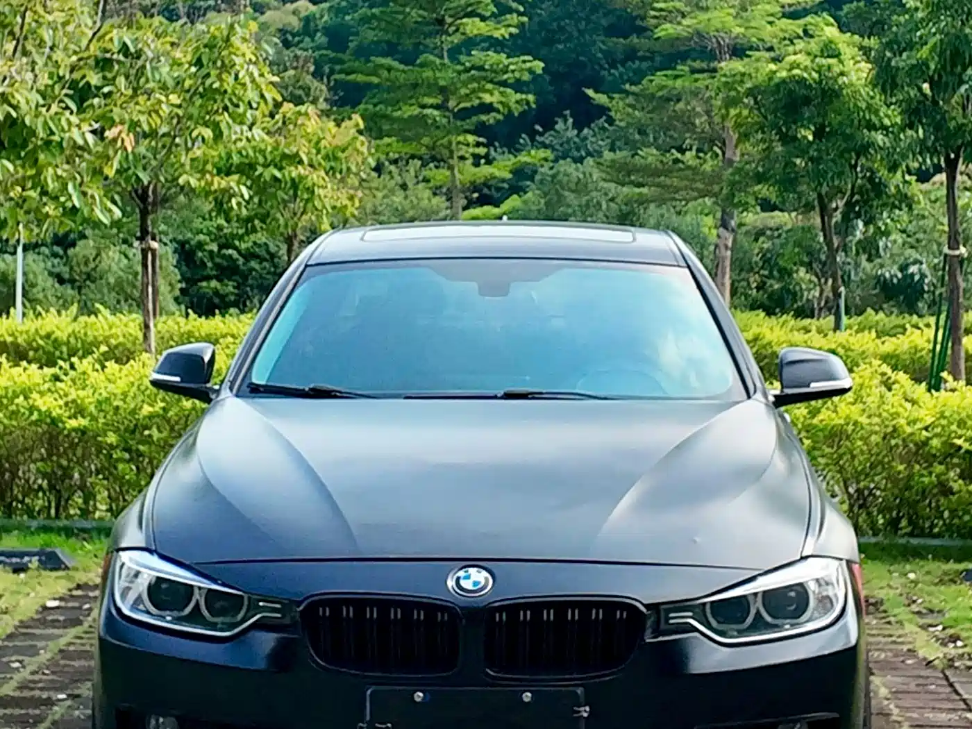 BMW 3 Series (Import) 2013 2013 320i Sport Design Package