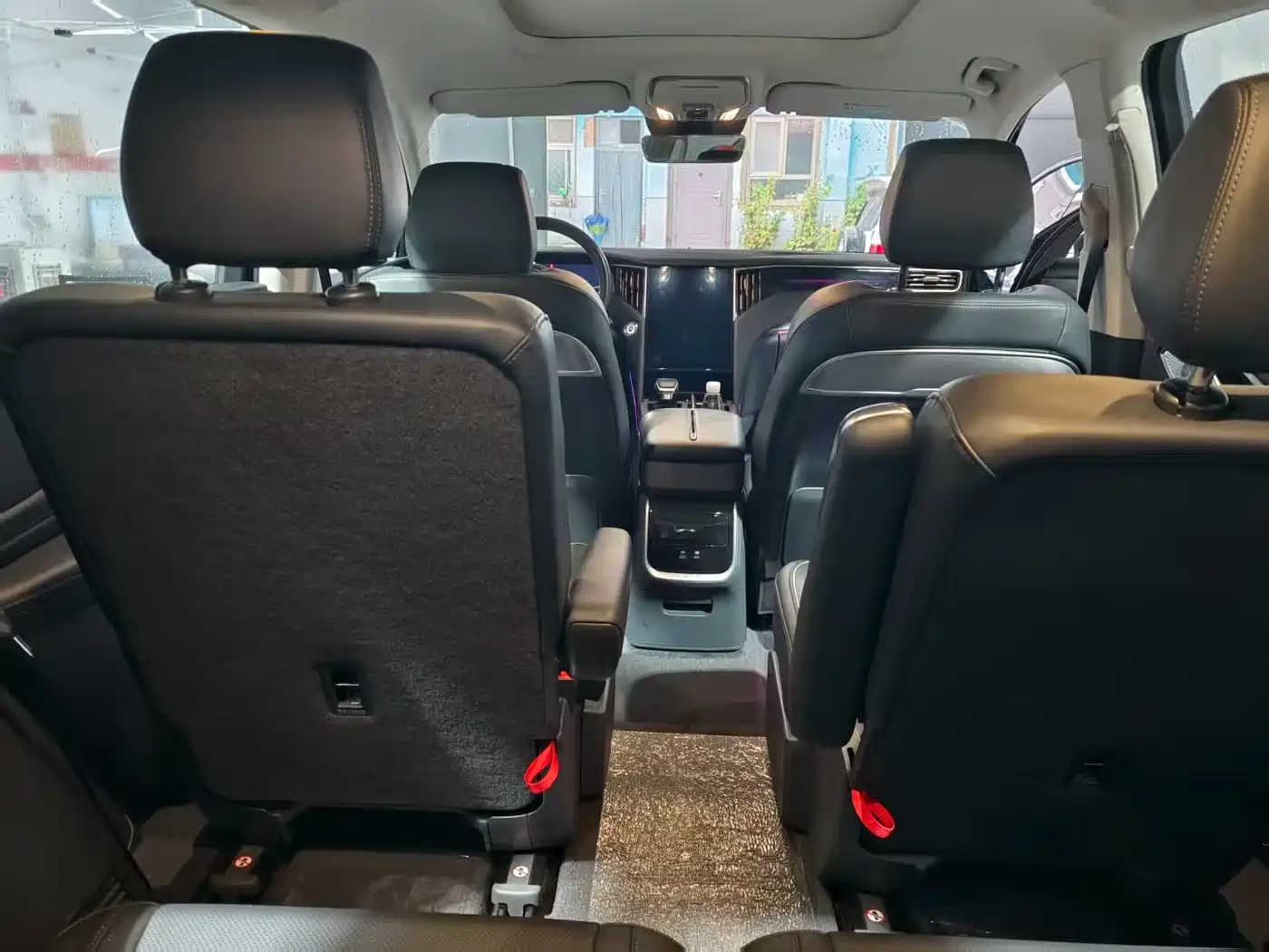 Hongqi HS7 PHEV 2024 2.0T PHEV 4WD Flagship Edition 6-seater фото 9