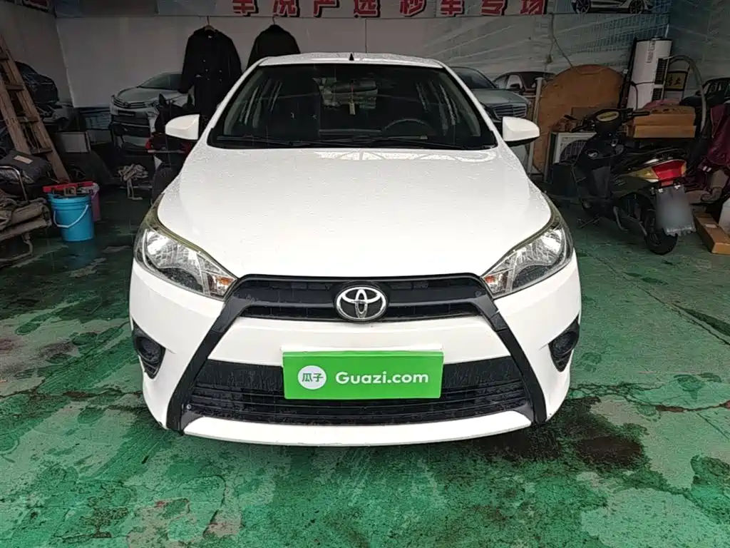 Toyota YARiS L Zhi Xuan 2014 1.3E Automatic Charming Edition фото 3