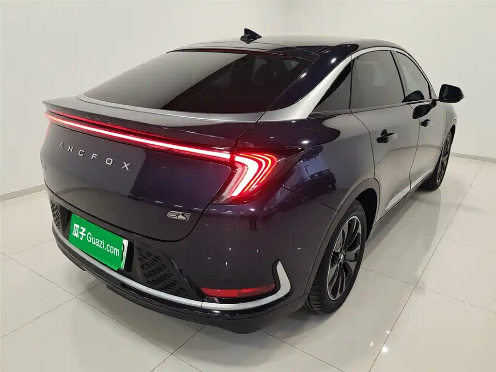 ARCFOX Alpha S 2024 2023 Model 525 Forest Edition 175kW