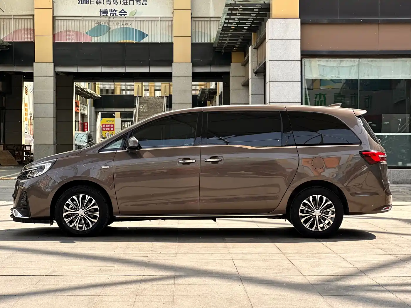 BUICK GL8