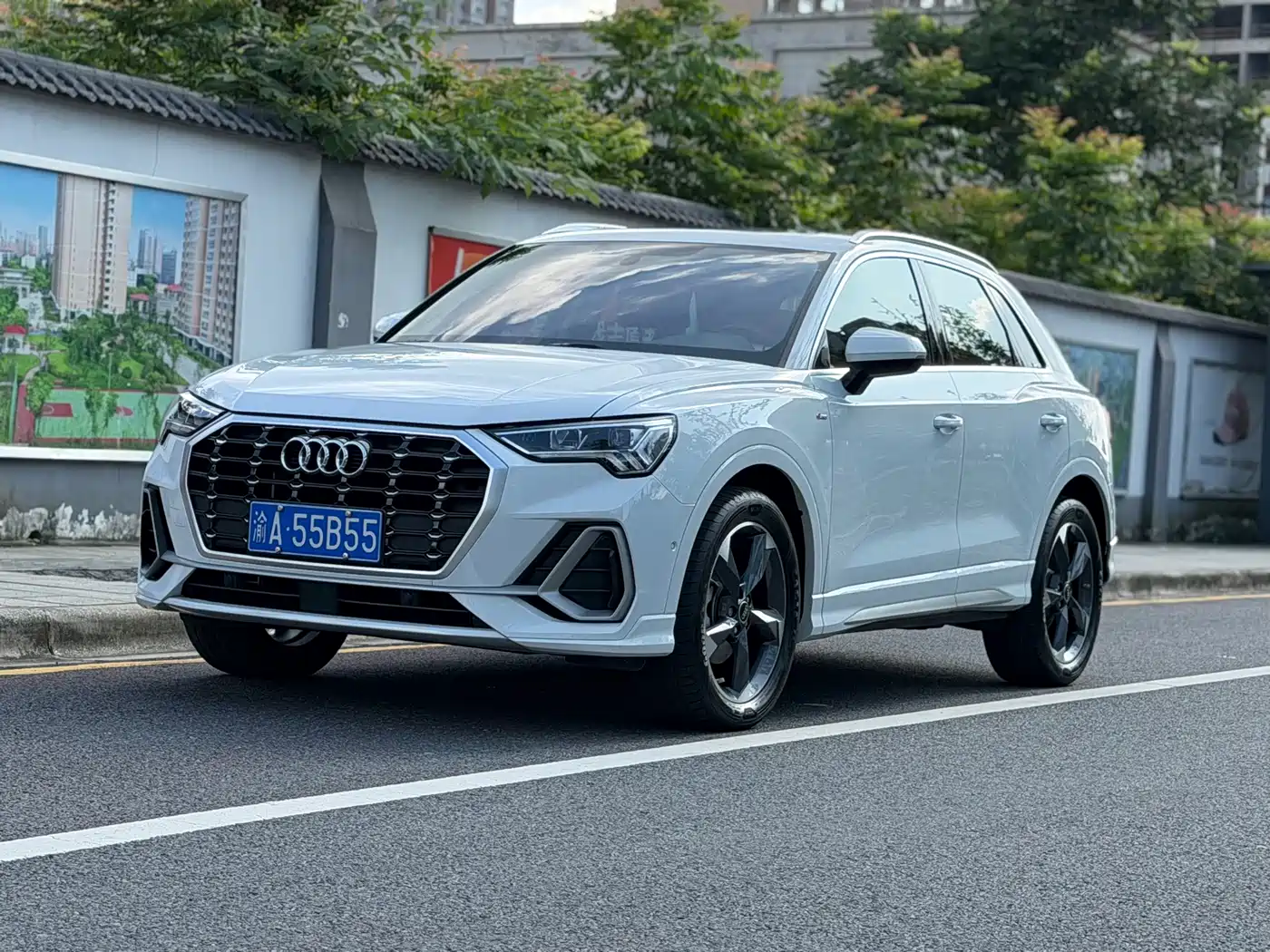 Audi Q3 2023 35 TFSI Fashion Dynamic (1.4T)