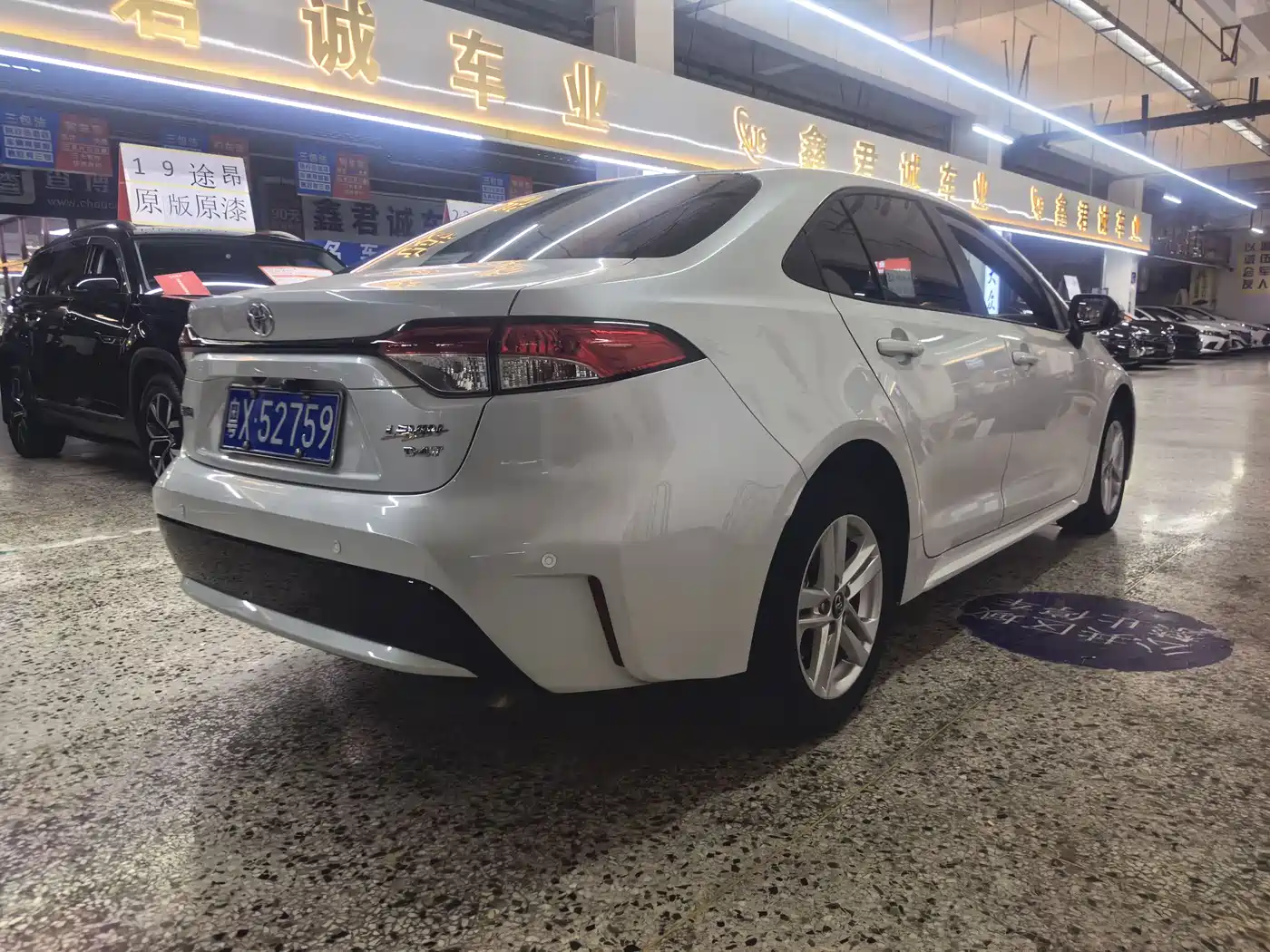Toyota Levin 2022 185T CVT Luxury Edition фото 15