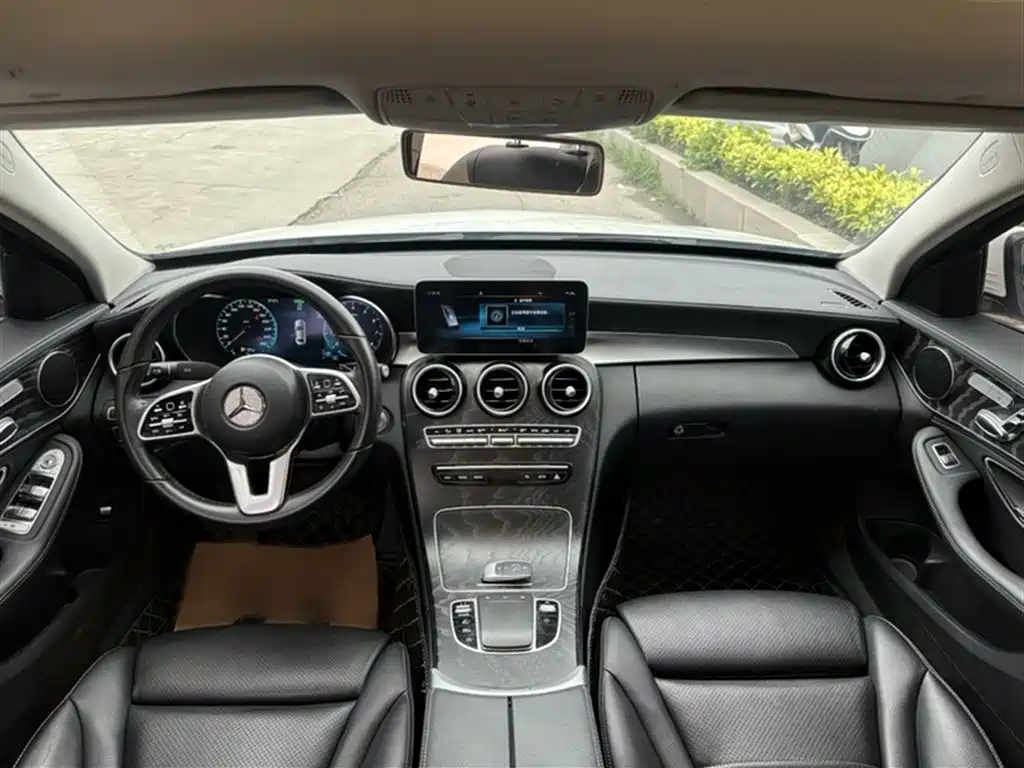 Mercedes-Benz C-Class 2019 Facelift C 260 L Sport фото 11