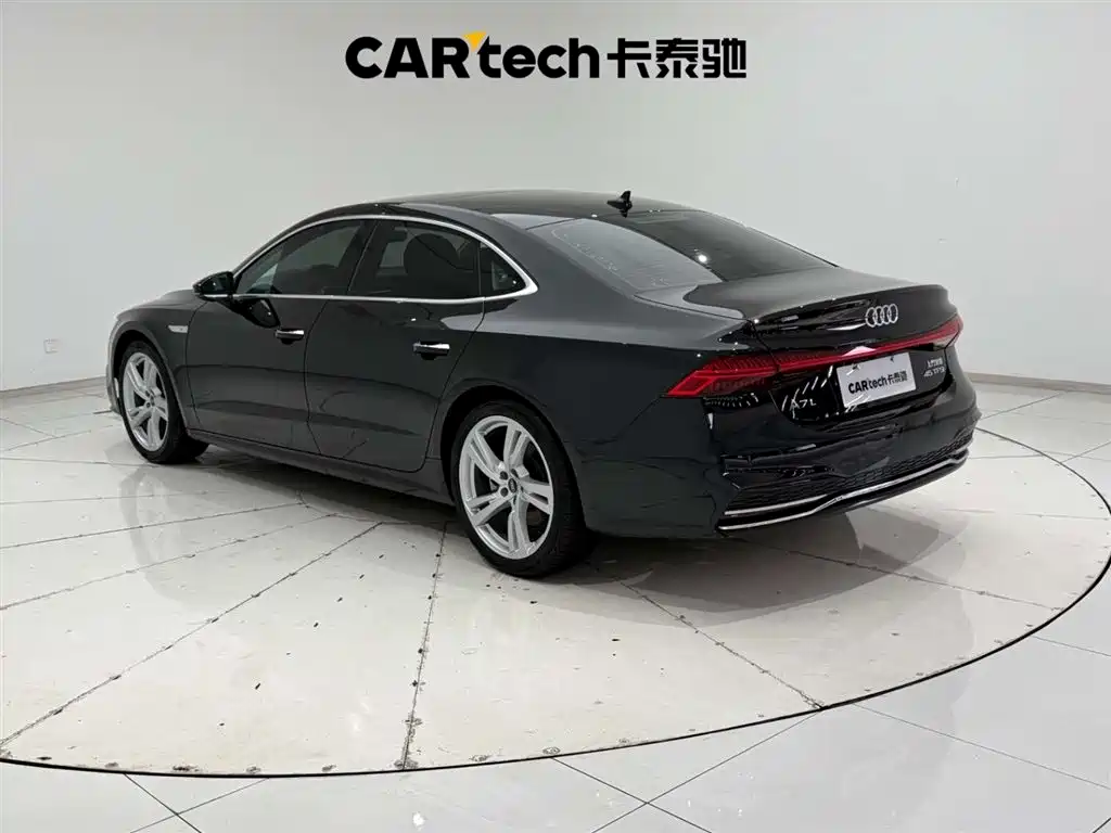 Audi A7L 2022 45 TFSI S-line Future Dream Edition фото 7