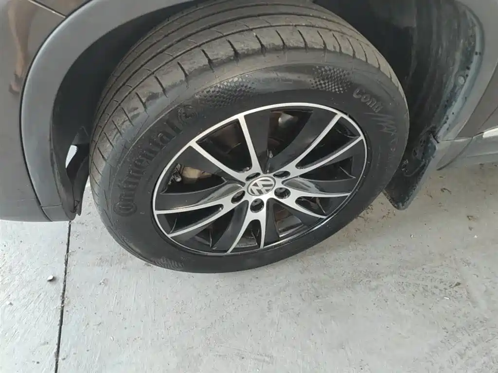 Volkswagen Tiguan 2015 1.8TSI Automatic 2WD Highline фото 23