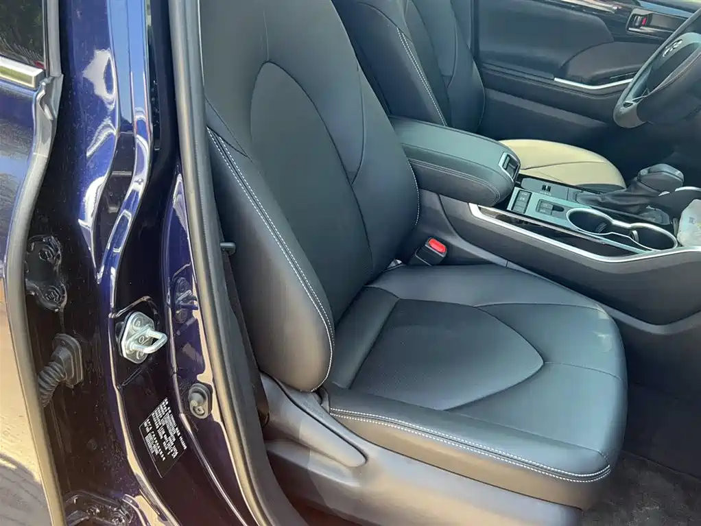 Toyota Highlander 2022 Dual Engine 2.5L 2WD Elite 5-Seater фото 3
