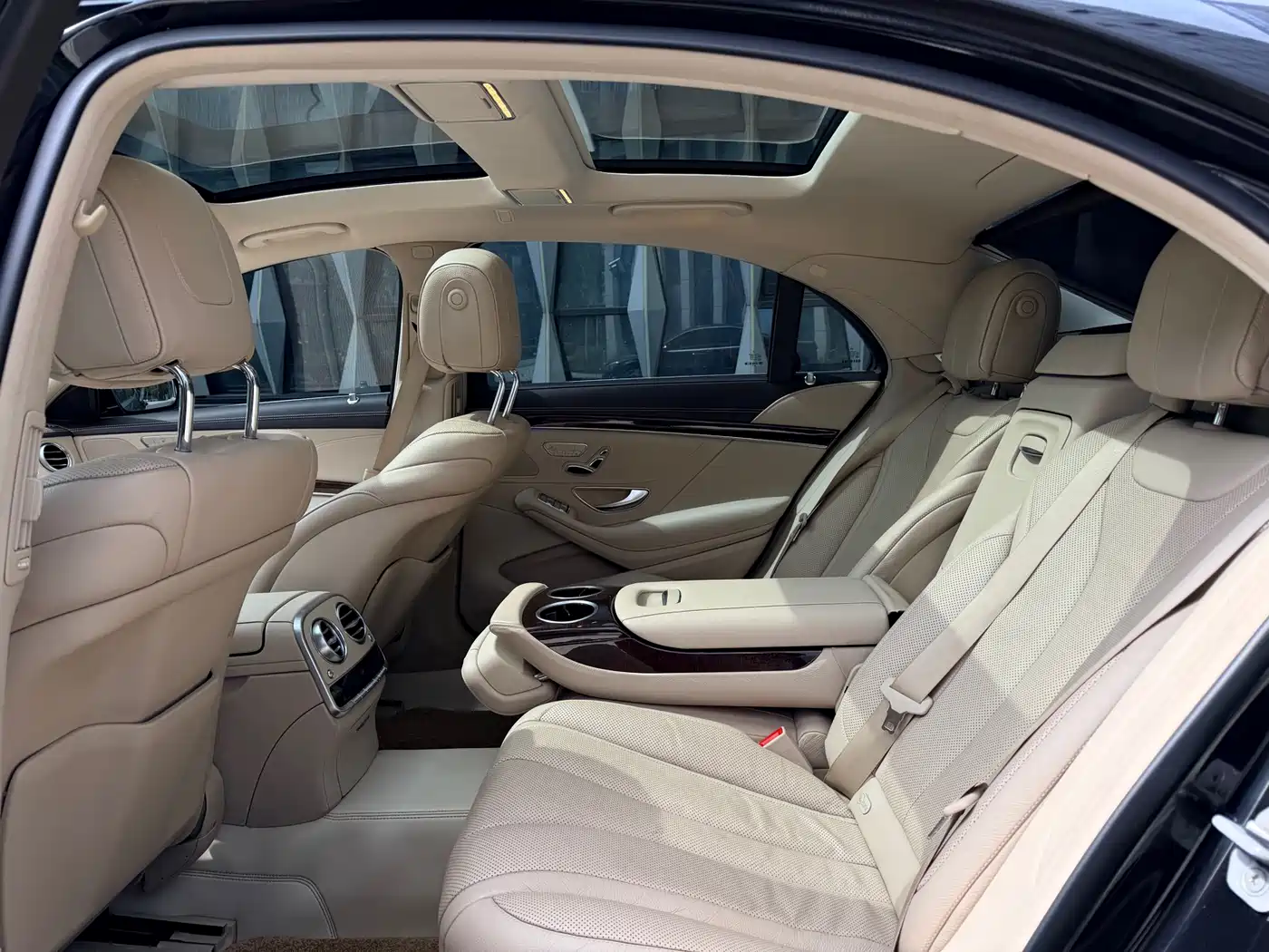 Mercedes-Benz S-Class 2017 S 320 L Business фото 13