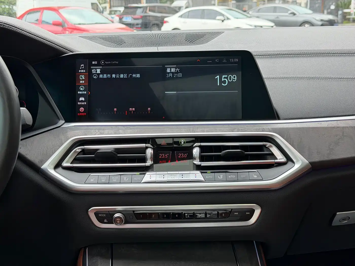 BMW X5 (Import) 2019 xDrive40i Exclusive M Sport Package фото 18