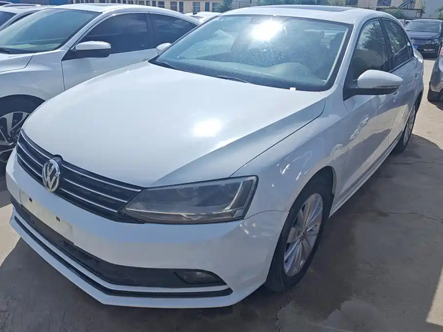 Volkswagen Sagitar 2018 1.6L Automatic Fashion