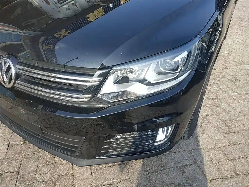 Volkswagen Tiguan 2015 1.8TSI Automatic 2WD Trendline фото 24