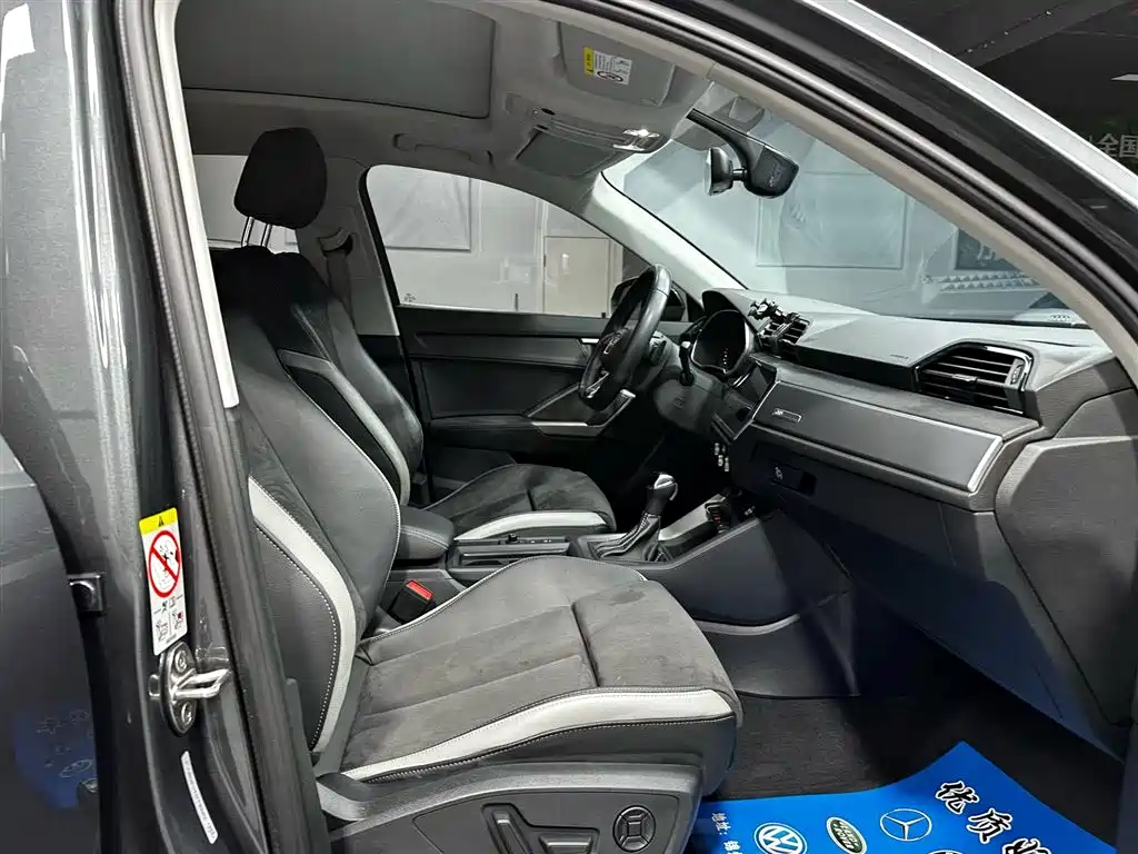 Audi Q3 2022 35 TFSI Fashion Dynamic фото 12