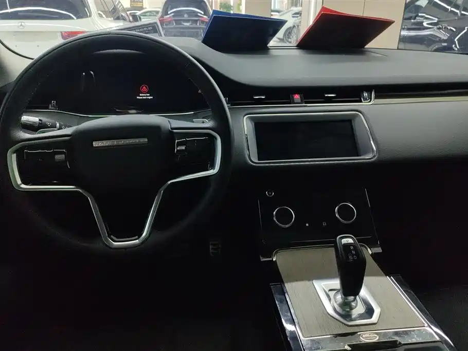Land Rover Range Rover Evoque 2022 Range Rover Evoque L 249PS R-Dynamic HSE Luxury Edition фото 12