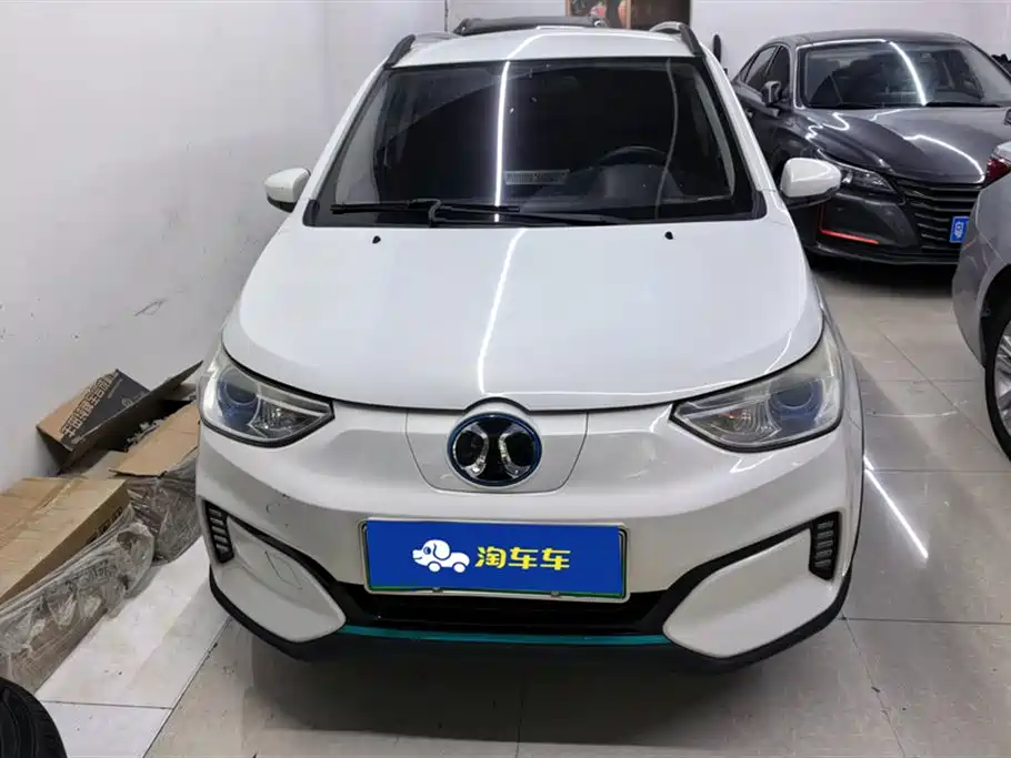 BAIC NEW ENERGY EC3