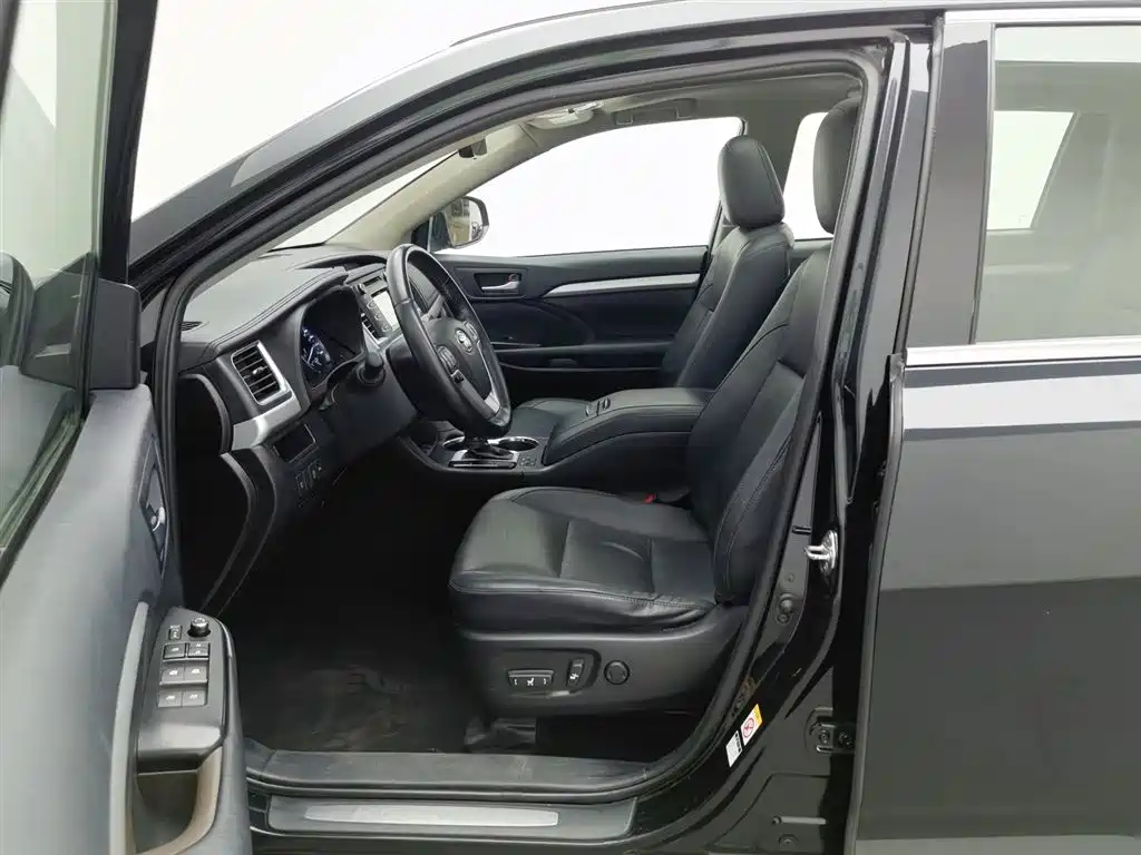Toyota Highlander 2018 2.0T 4WD Luxury 7-seater China VI фото 10