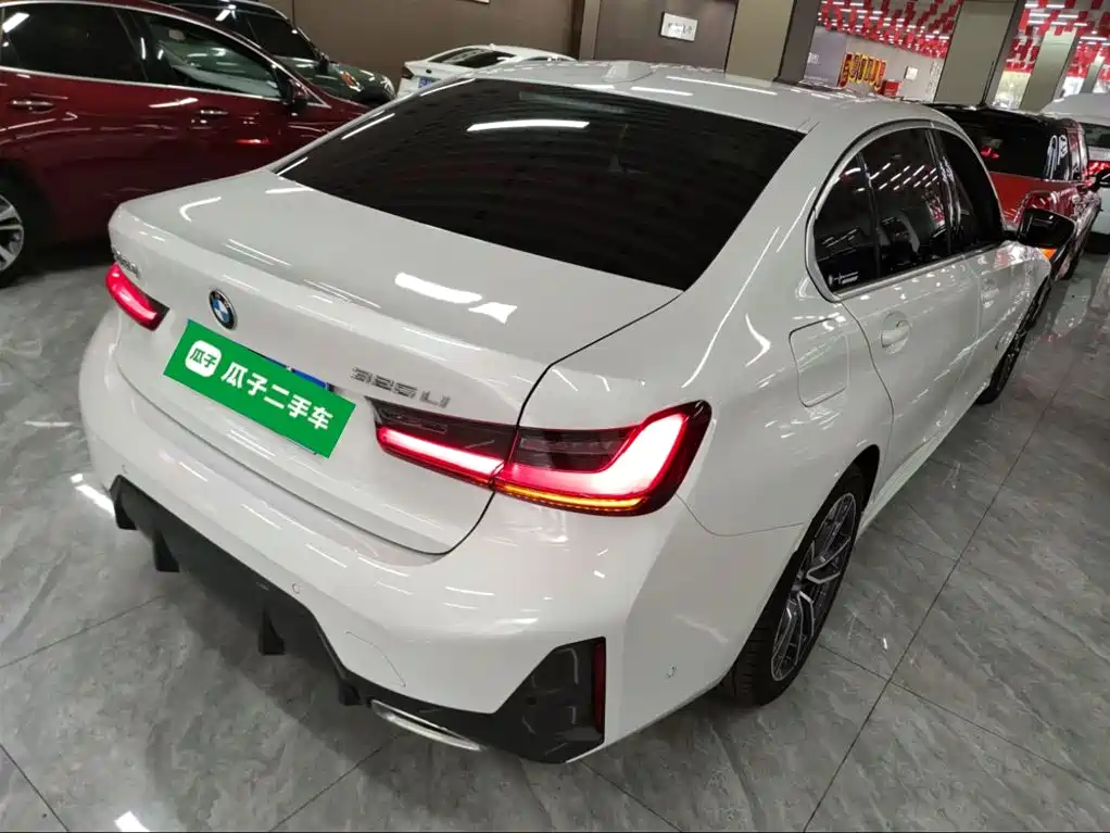 BMW 3 Series 2023 325Li M Sport Package фото 7