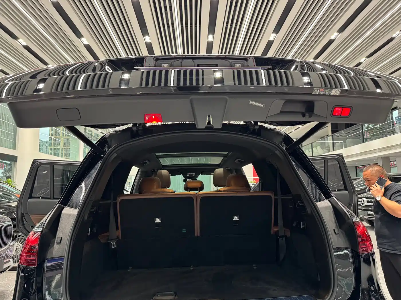 Mercedes-Benz GLS 2023