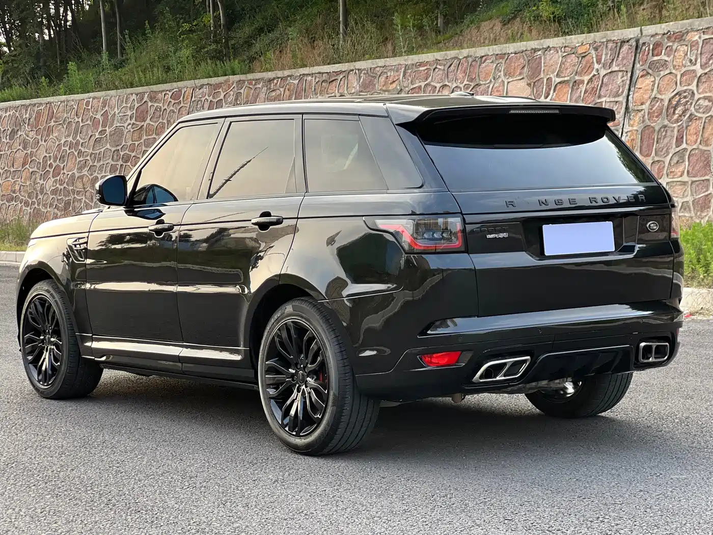 Land Rover Range Rover Sport фото 7