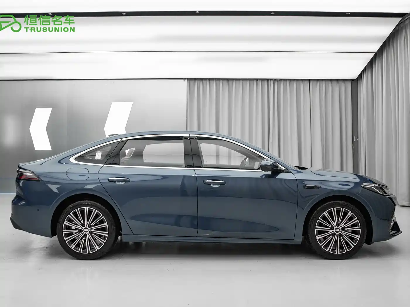 Geely Galaxy Galaxy A7 2025 EM-i фото 7