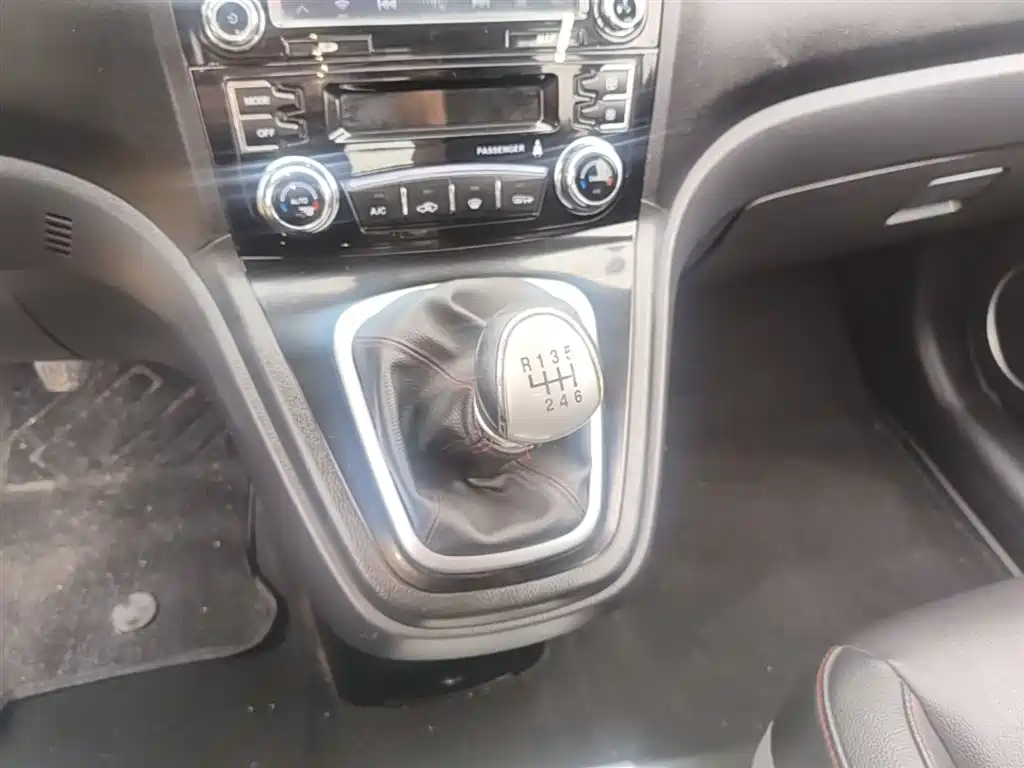 Haval H6 2015 Upgraded 1.5T Manual 2WD Elite фото 14