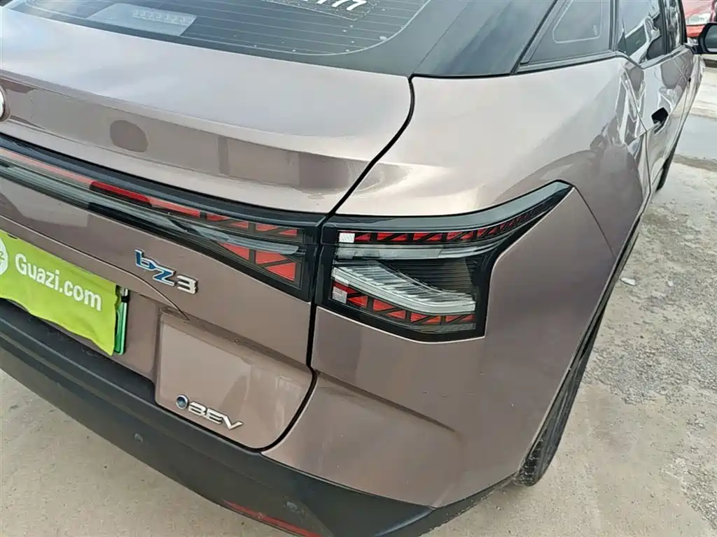 Toyota bZ3 2023 616km Long Range Premium фото 8